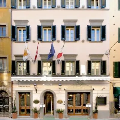 Bed & Breakfast Relais Dei Fiori Dimora D'epoca Pisa