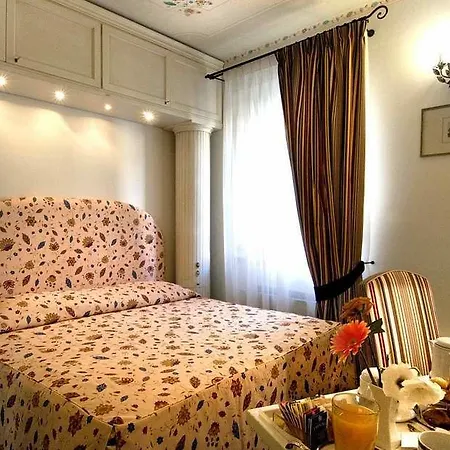 Relais Dei Fiori Dimora D'epoca 3* Pisa