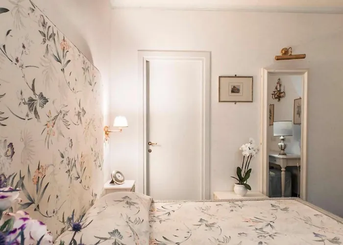 Relais Dei Fiori Dimora D'epoca 3*