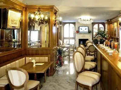 Relais Dei Fiori Dimora D'epoca Πίζα