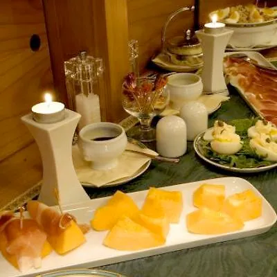 Bed and Breakfast Relais Dei Fiori Dimora D'epoca Πίζα