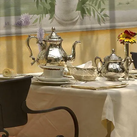 Relais Dei Fiori Dimora D'epoca Bed & Breakfast